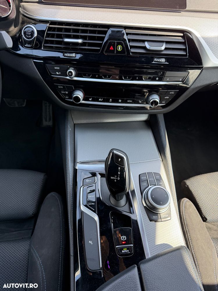 BMW Seria 5 520d Aut. M Sport Edition - 15