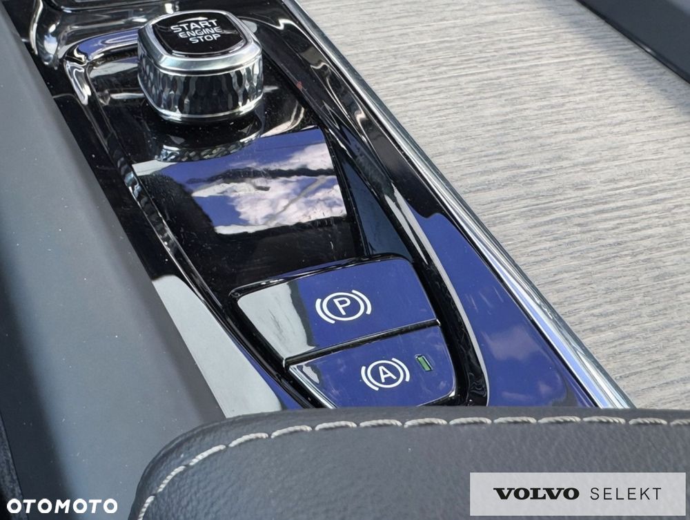 Volvo XC 60 - 23