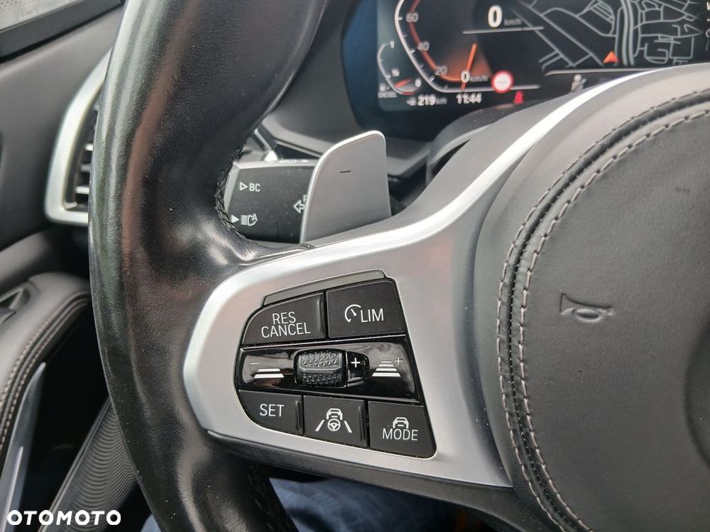 BMW X5 xDrive40d mHEV - 21