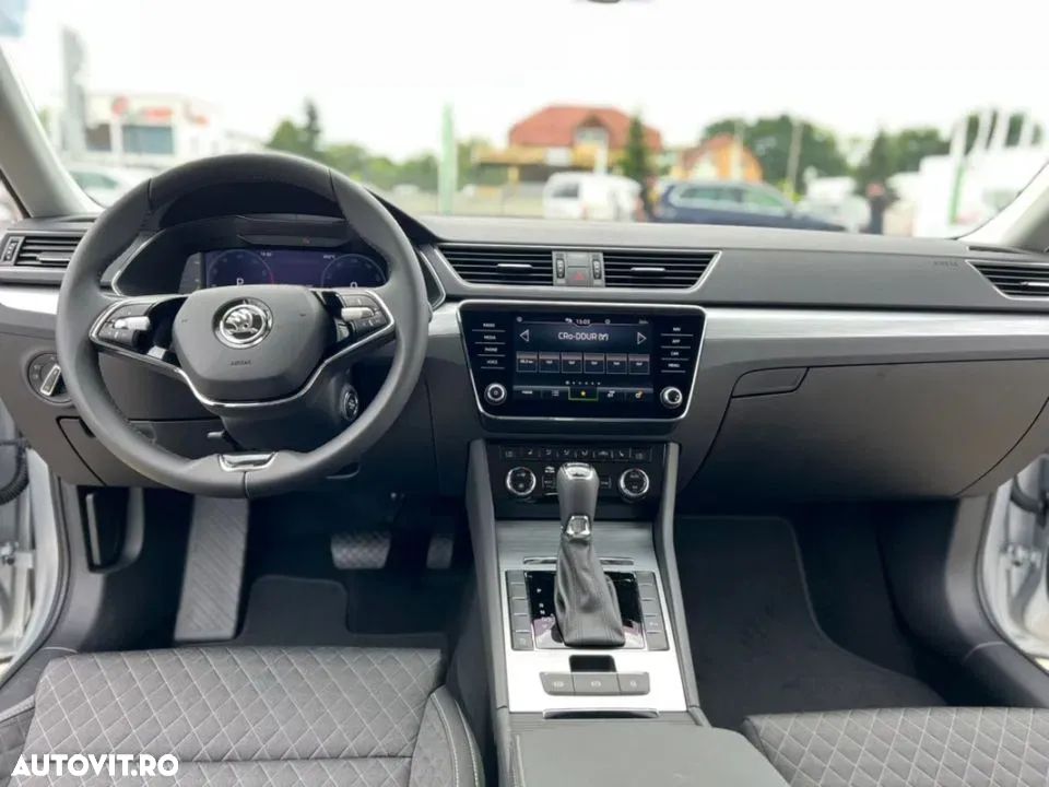 Skoda Superb 1.5 TSI DSG Ambition - 4