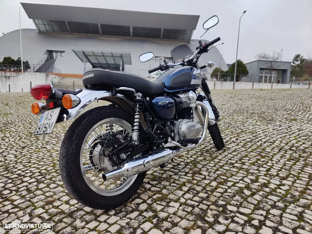 Kawasaki W 800 - 18