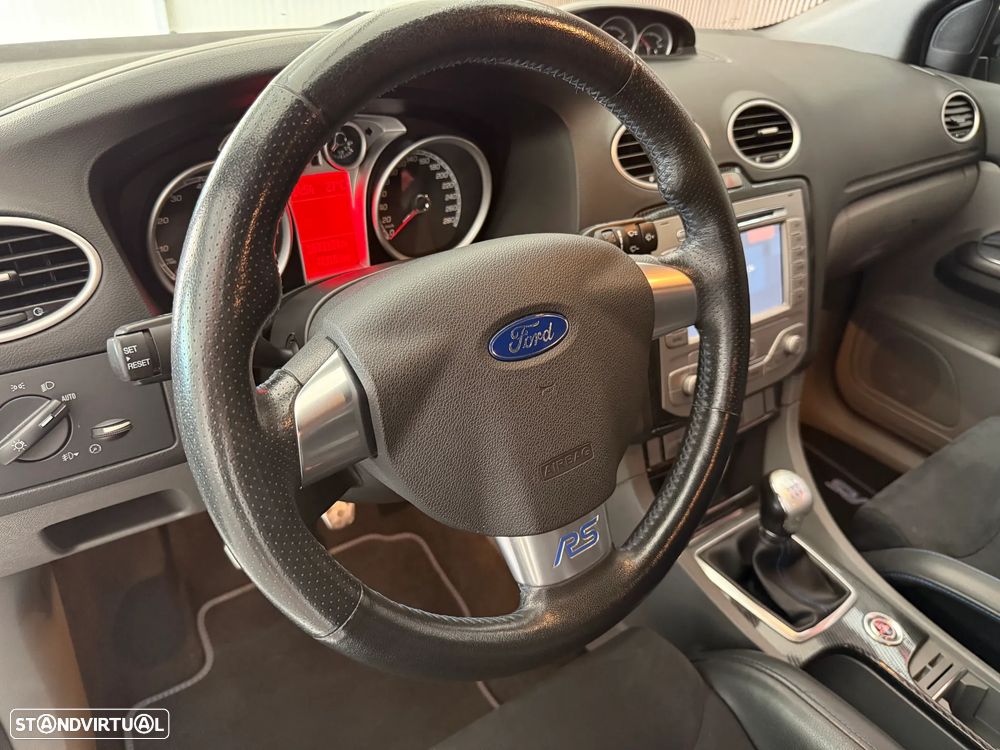 Ford Focus 2.5 RS - 11