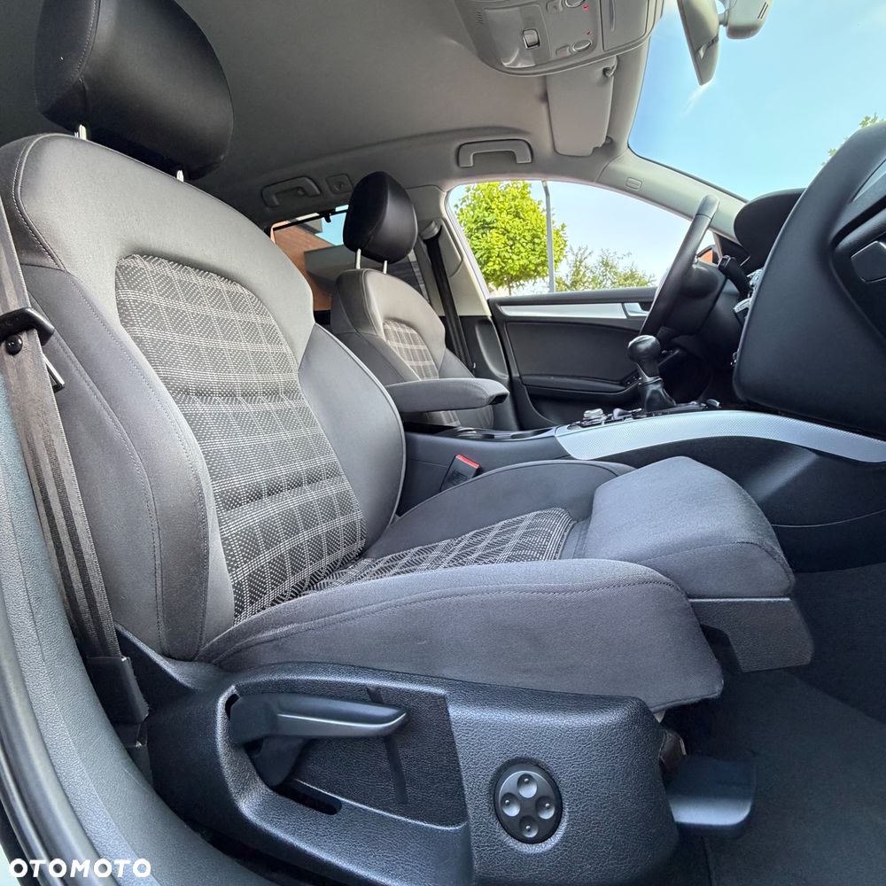 Audi A4 Avant 2.0 TDI DPF Ambiente - 25