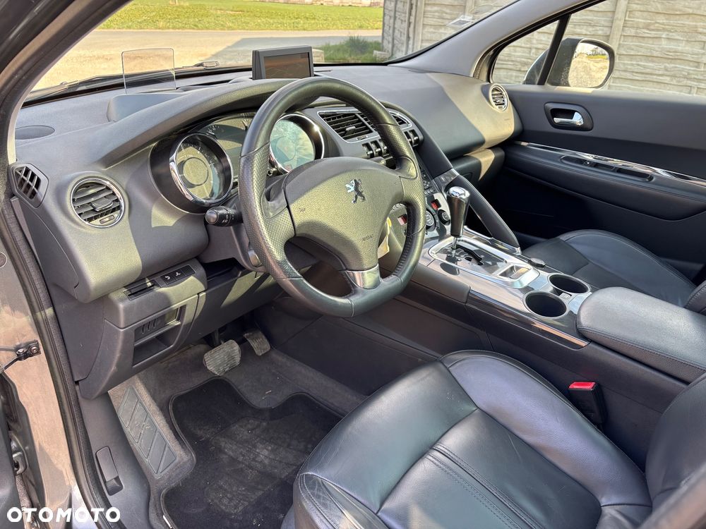 Peugeot 3008 HDi 160 Automatik Allure - 36