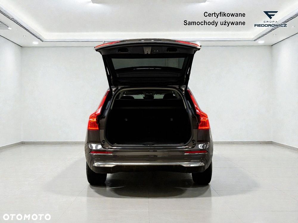 Volvo XC 60 B4 D AWD Inscription - 12