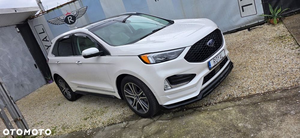 Ford Edge - 8