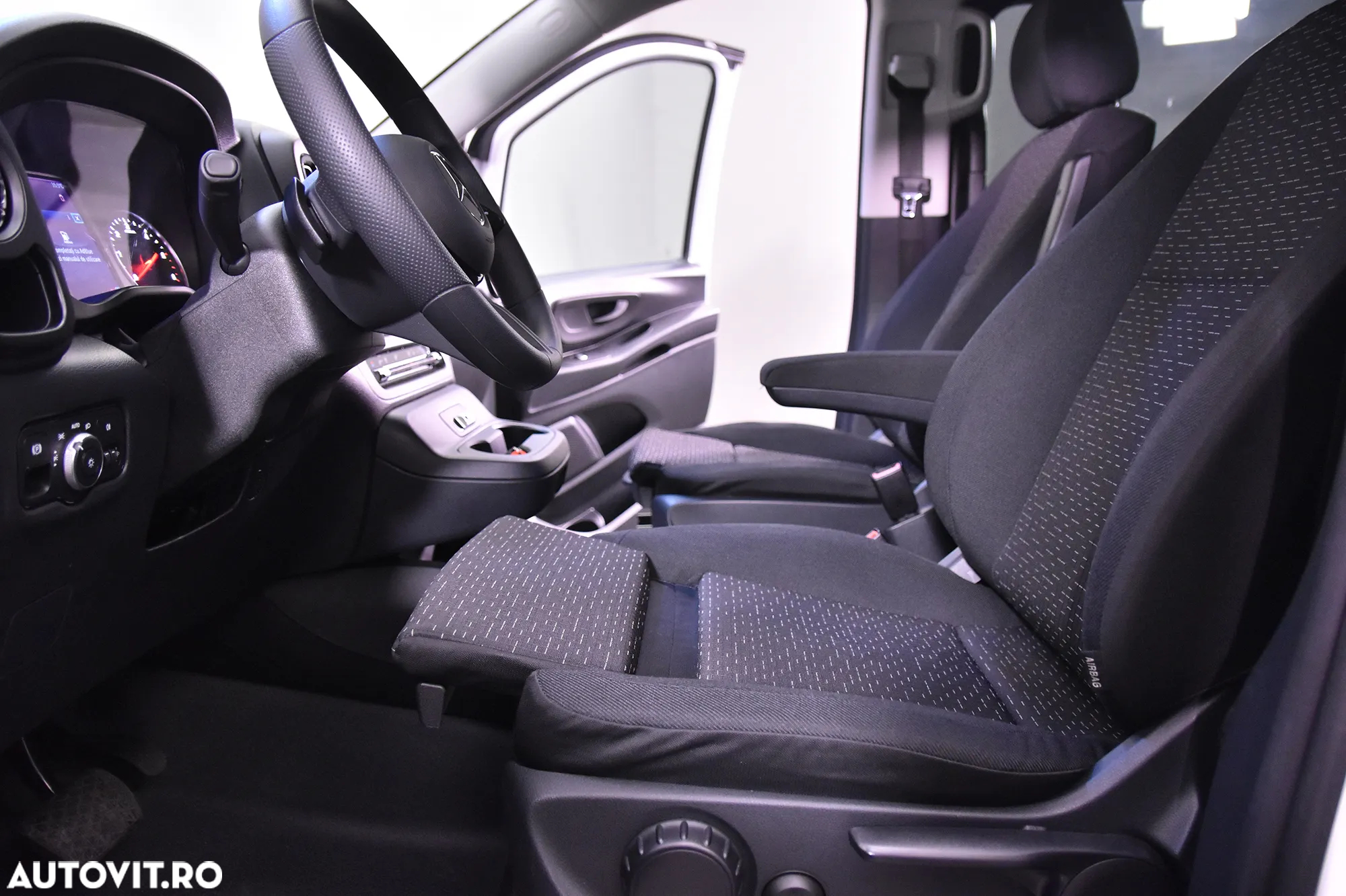 Mercedes-Benz Vito - 23