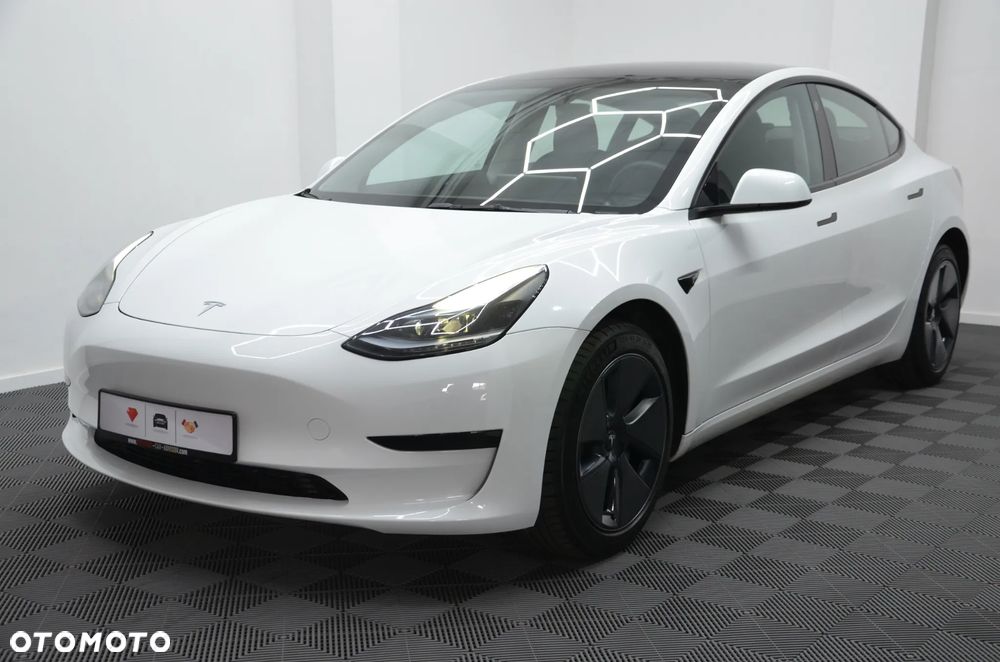 Tesla Model 3 Langstreckenbatterie Allradantrieb Dual Motor - 5
