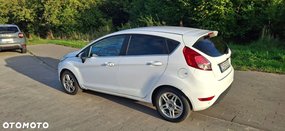 Ford Fiesta - 5