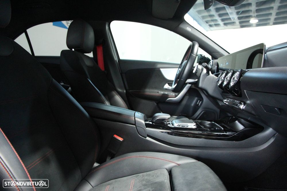 Mercedes-Benz A 35 AMG 4Matic Speedshift DCT 7G - 12