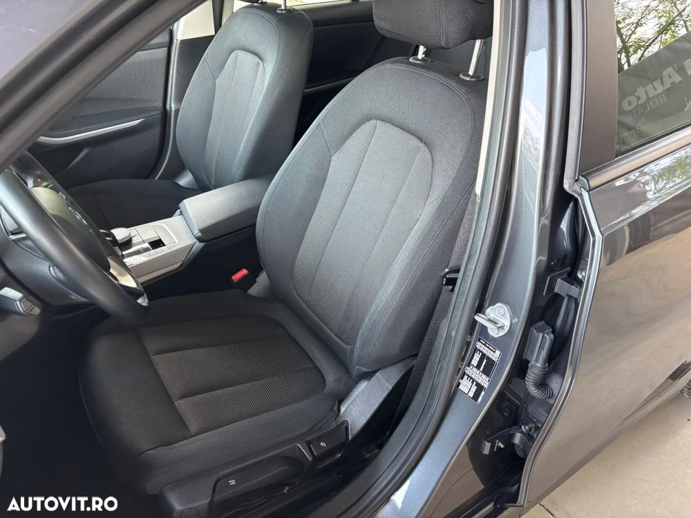 BMW Seria 3 318d Aut. Advantage - 34