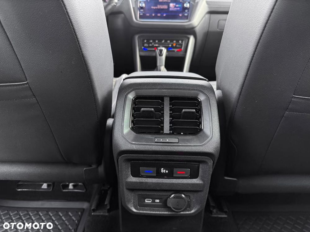Volkswagen Tiguan 1.4 eHybrid OPF DSG R-Line - 20