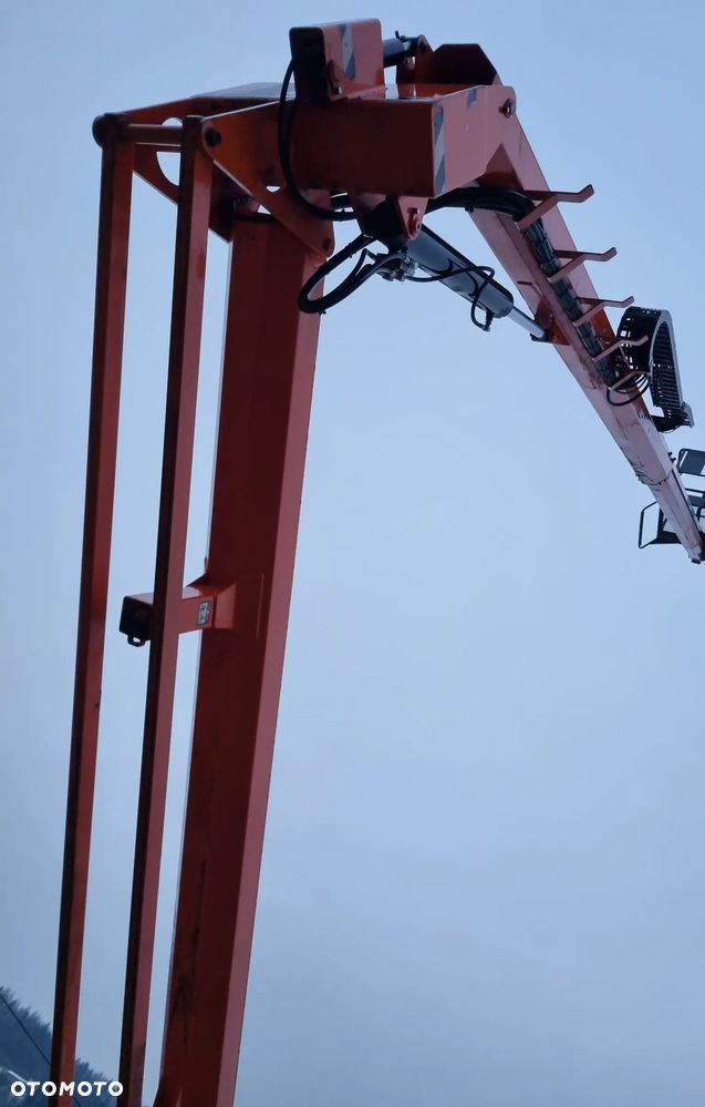 Nifty 170 HAC Zwyżka koszowa 17 metrów Podnośnik. jak Nowa z salonu 2016rok. PRĄD 230v. 4sekcje sterowania na dole Nowy model! Z komuny Norweskiej. Używana była 1 raz do roku. Serwisowana w DEKRA do końca  OKAZJA. Zwyżka Obrotowa. Poziomowanie kosza. Pełna Hydraulika. - 19