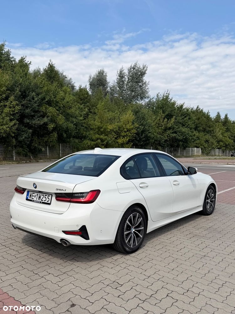 BMW Seria 3 318d - 4
