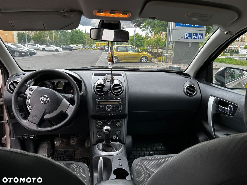 Nissan Qashqai - 4