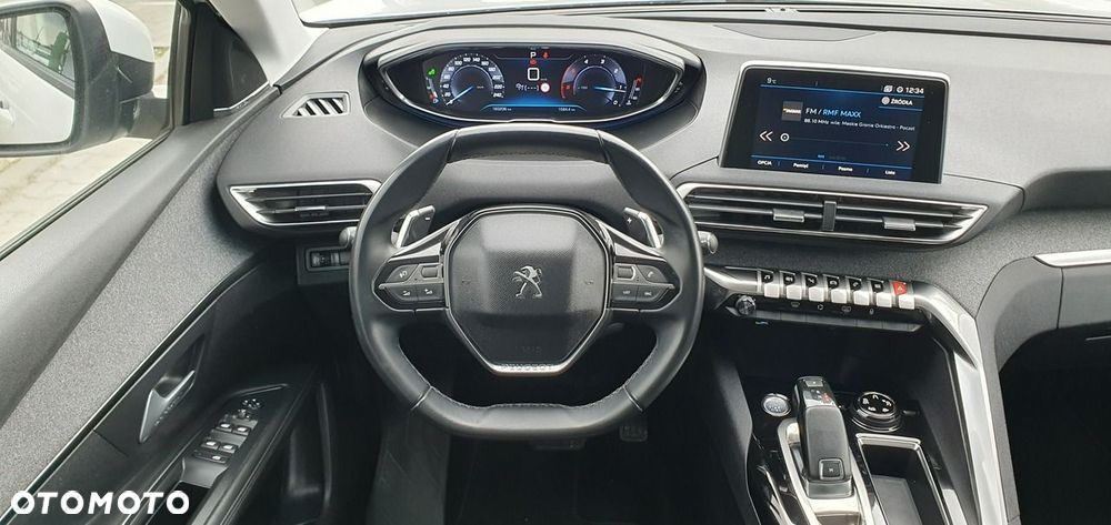 Peugeot 5008 - 11