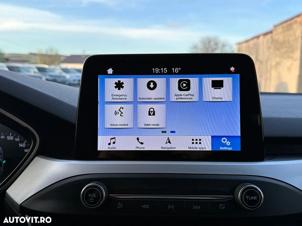 Ford Focus 1.5 EcoBlue Start-Stopp-System COOL&CONNECT DESIGN - 38