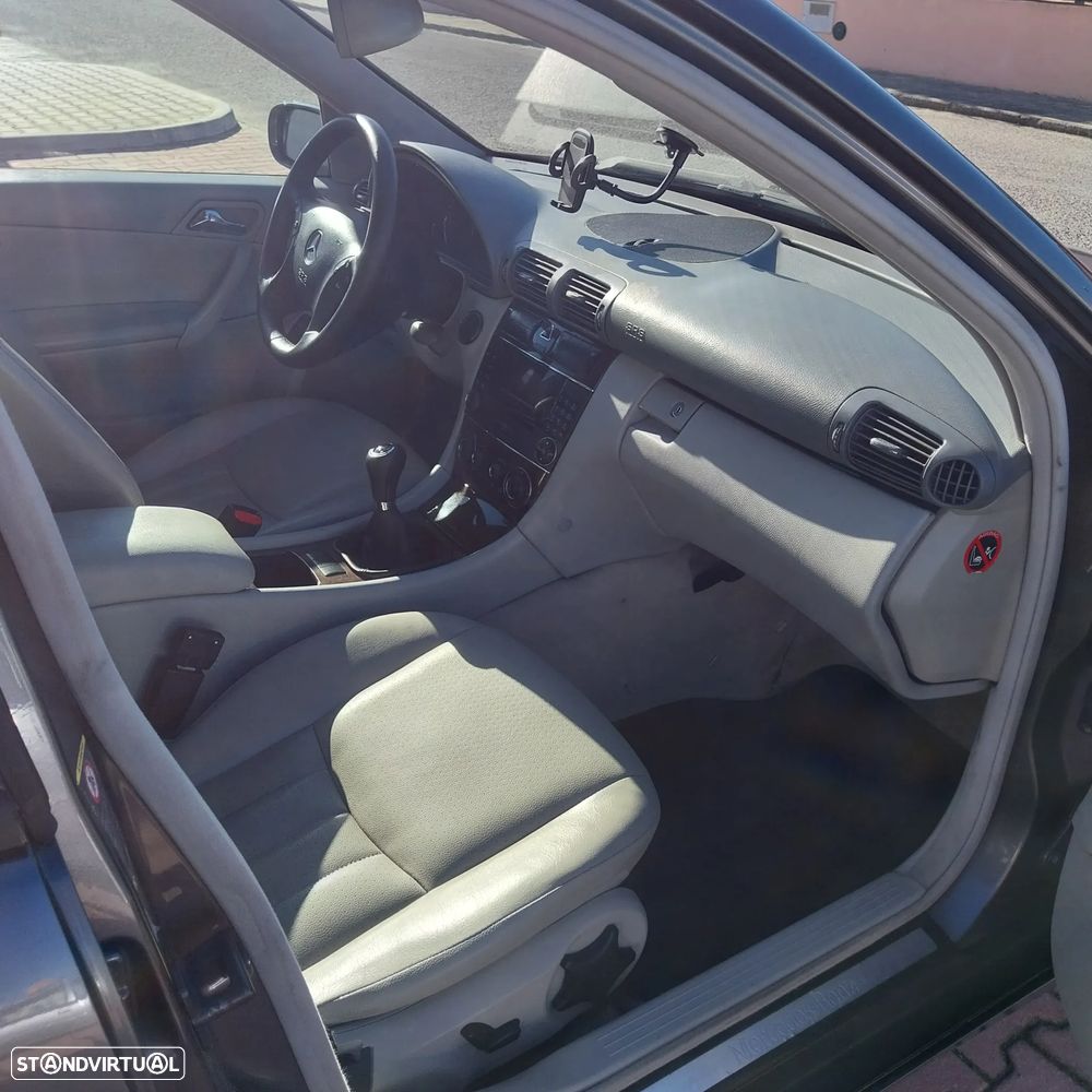 Mercedes-Benz C 220 CDI Classic - 13