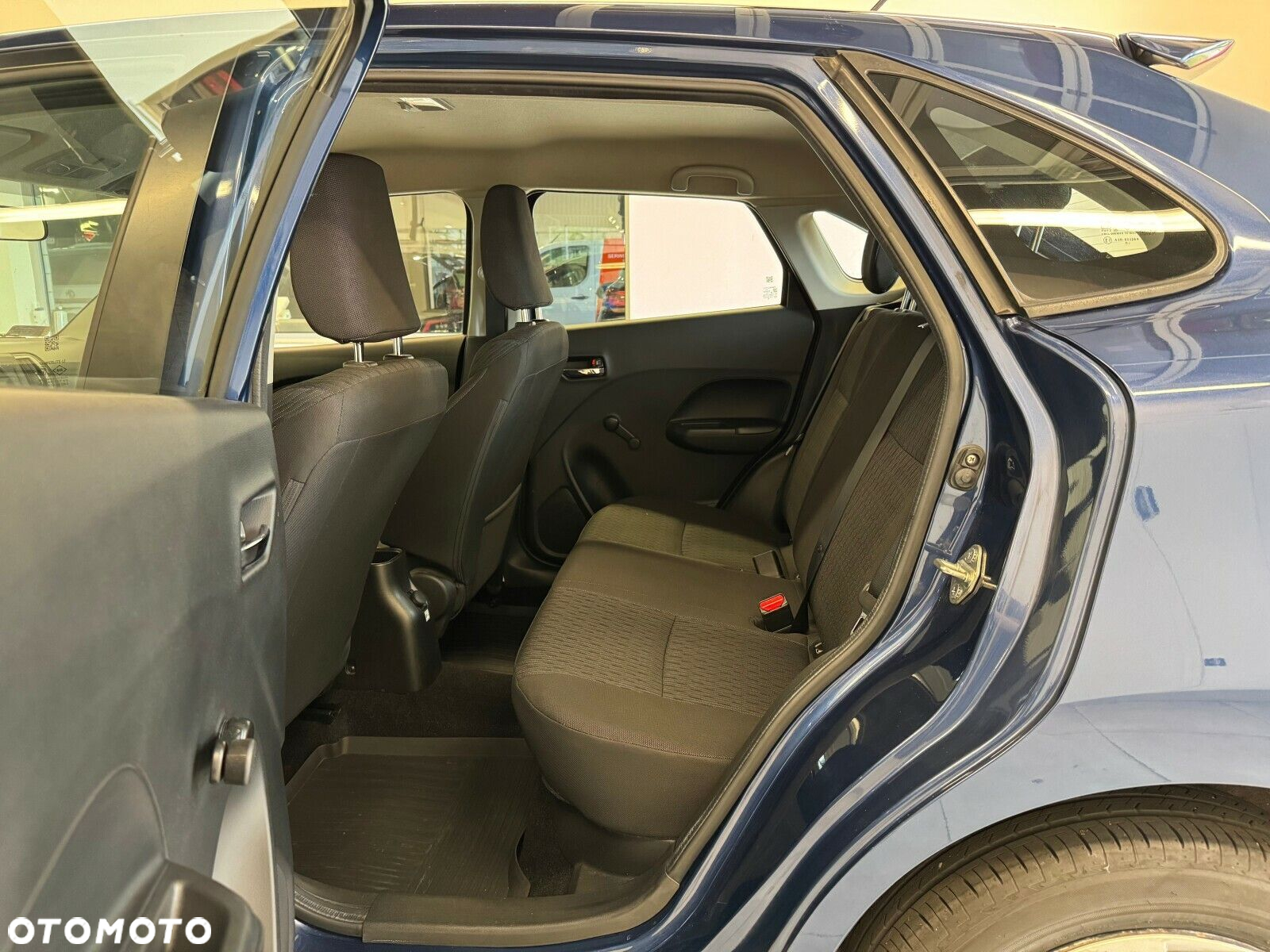 Suzuki Baleno 1.2 Premium Plus - 8