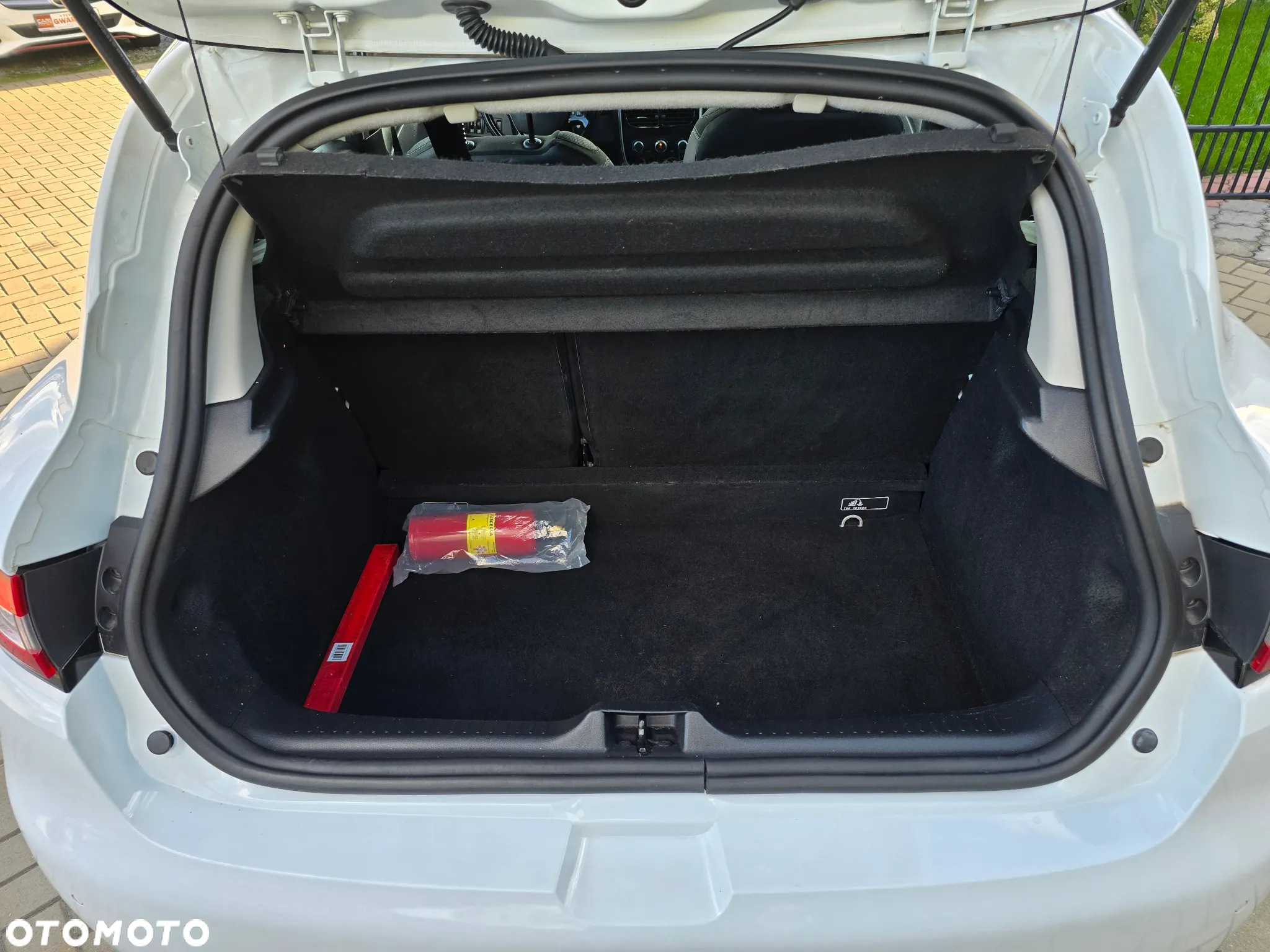 Renault Clio - 19