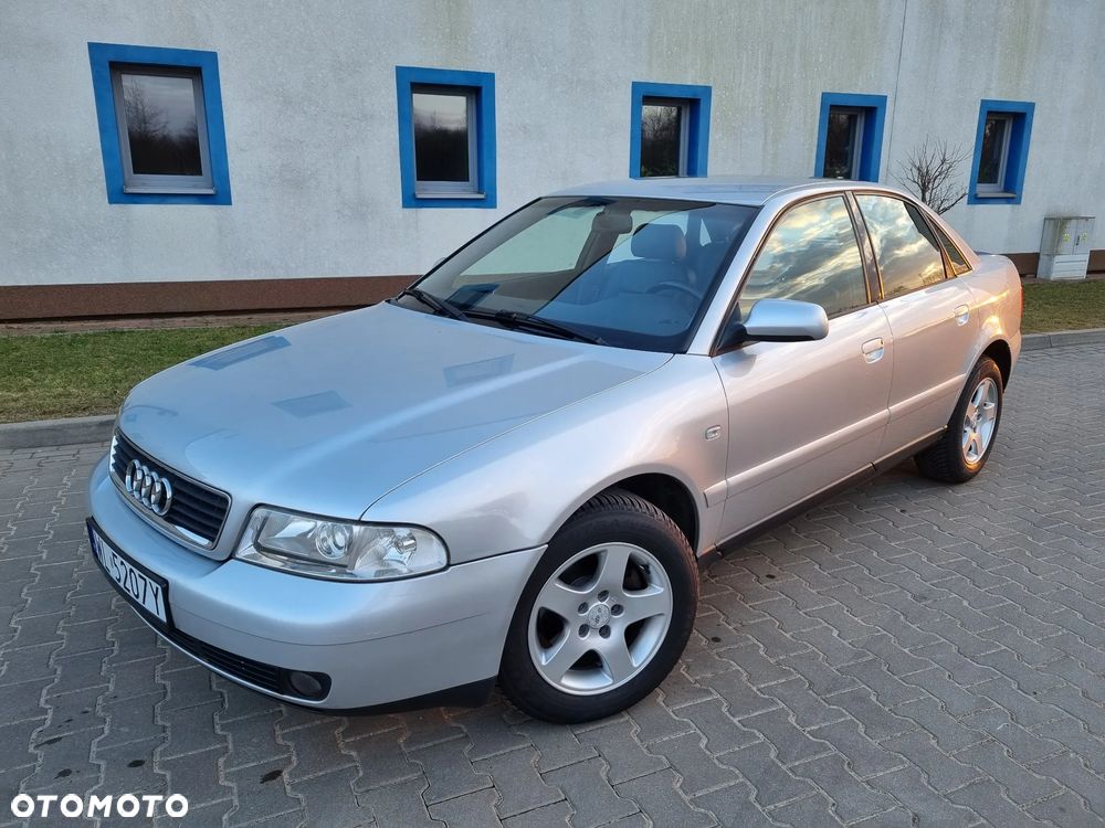 Audi A4 Limousine - 2