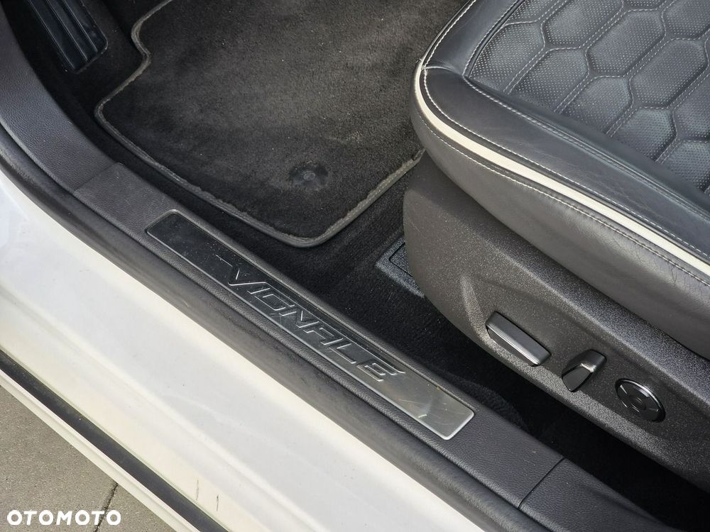 Ford Mondeo 2.0 Hybrid Vignale - 27
