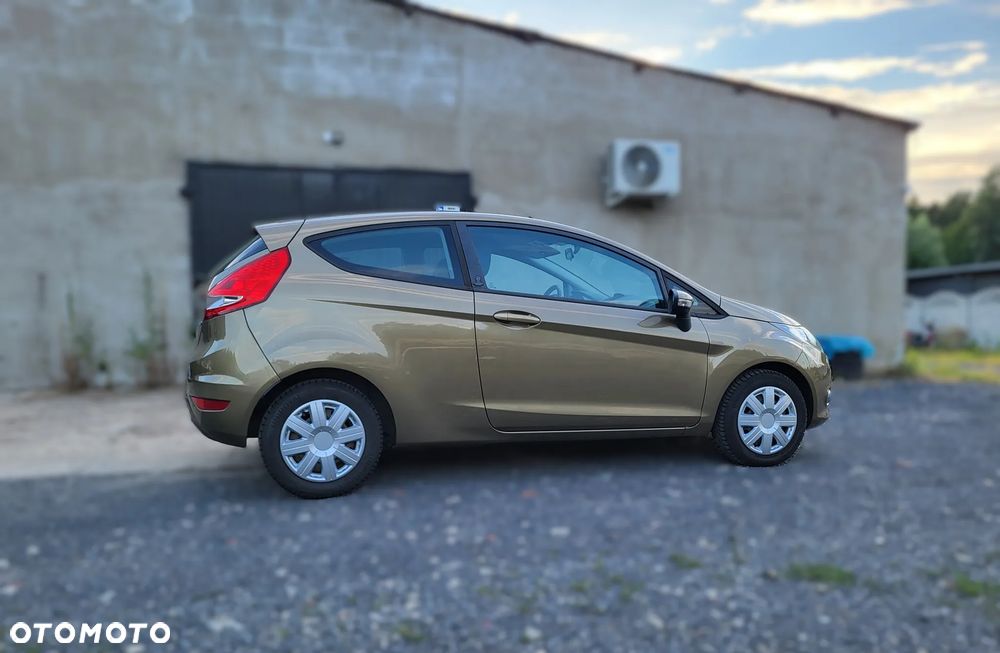 Ford Fiesta - 3