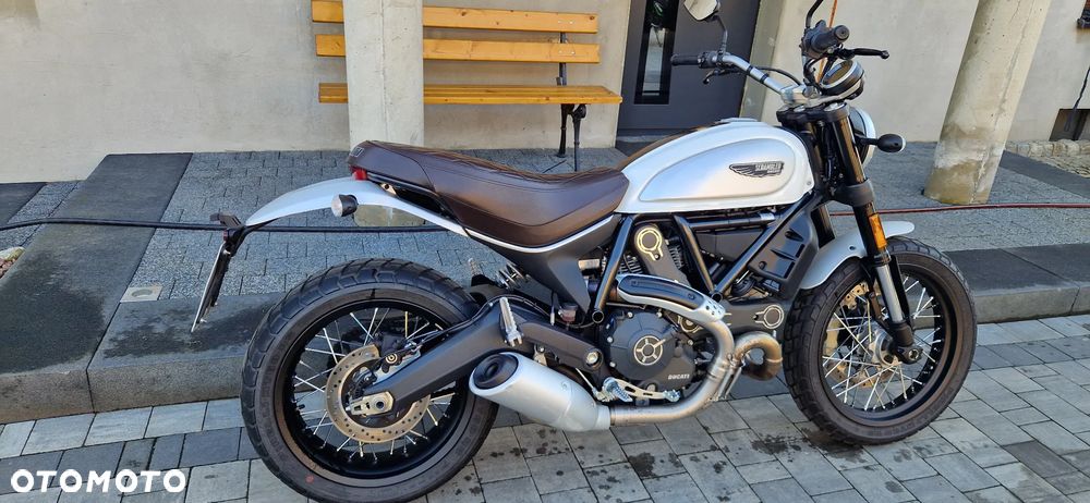 Ducati Scrambler - 25