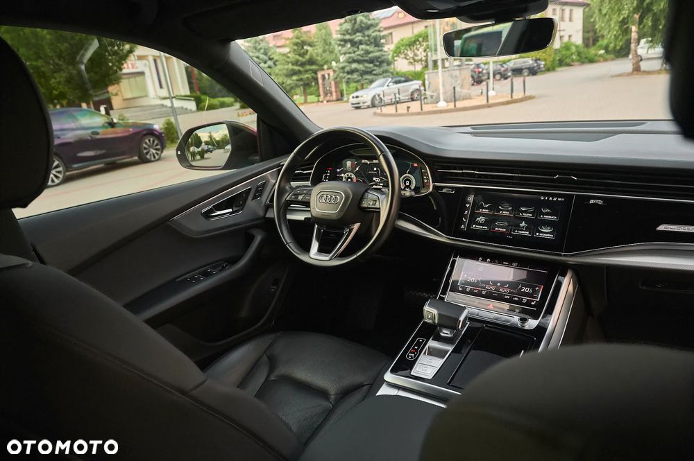 Audi Q8 - 29