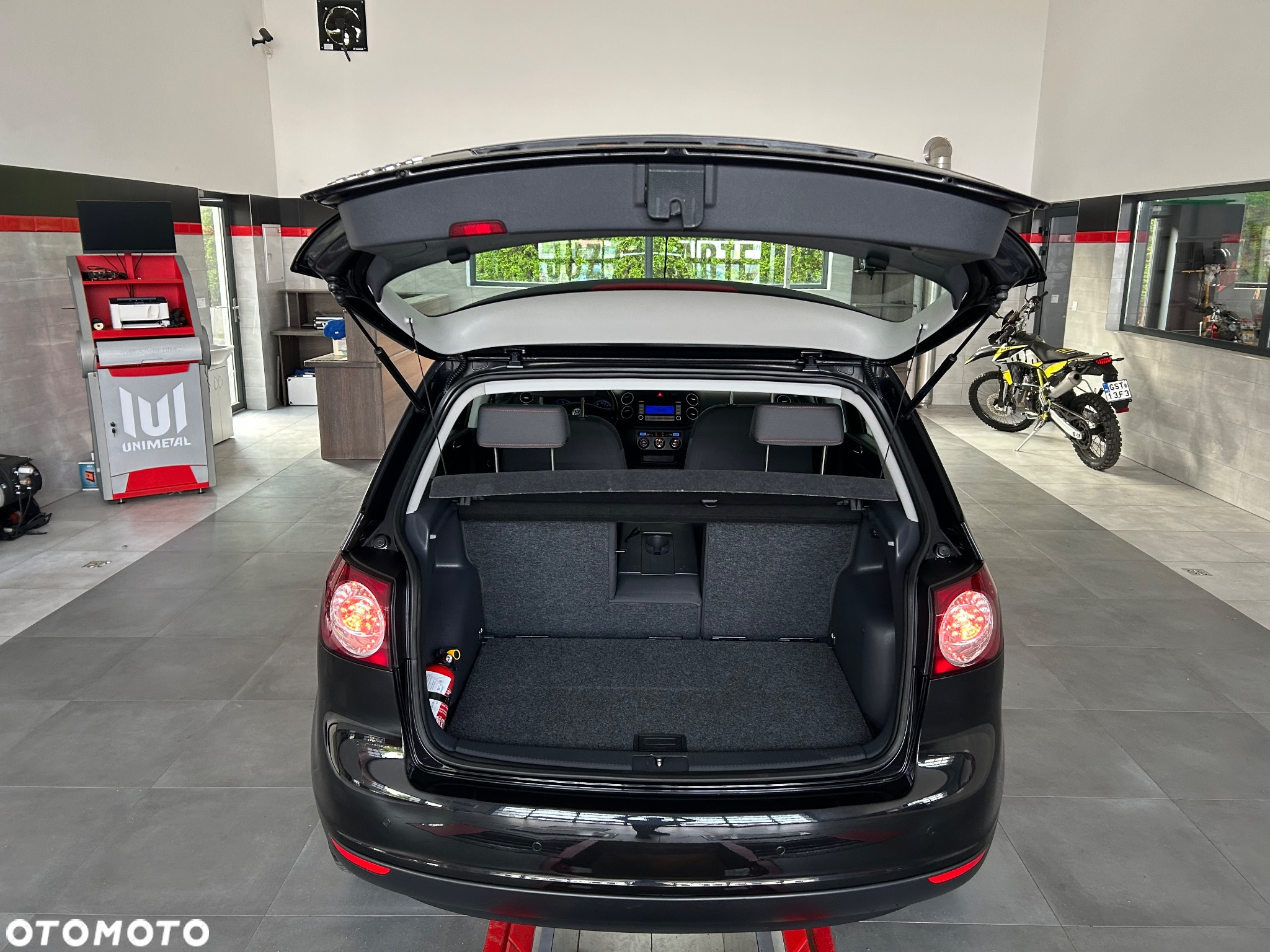 Volkswagen Golf Plus 1.4 FSI Comfortline - 23