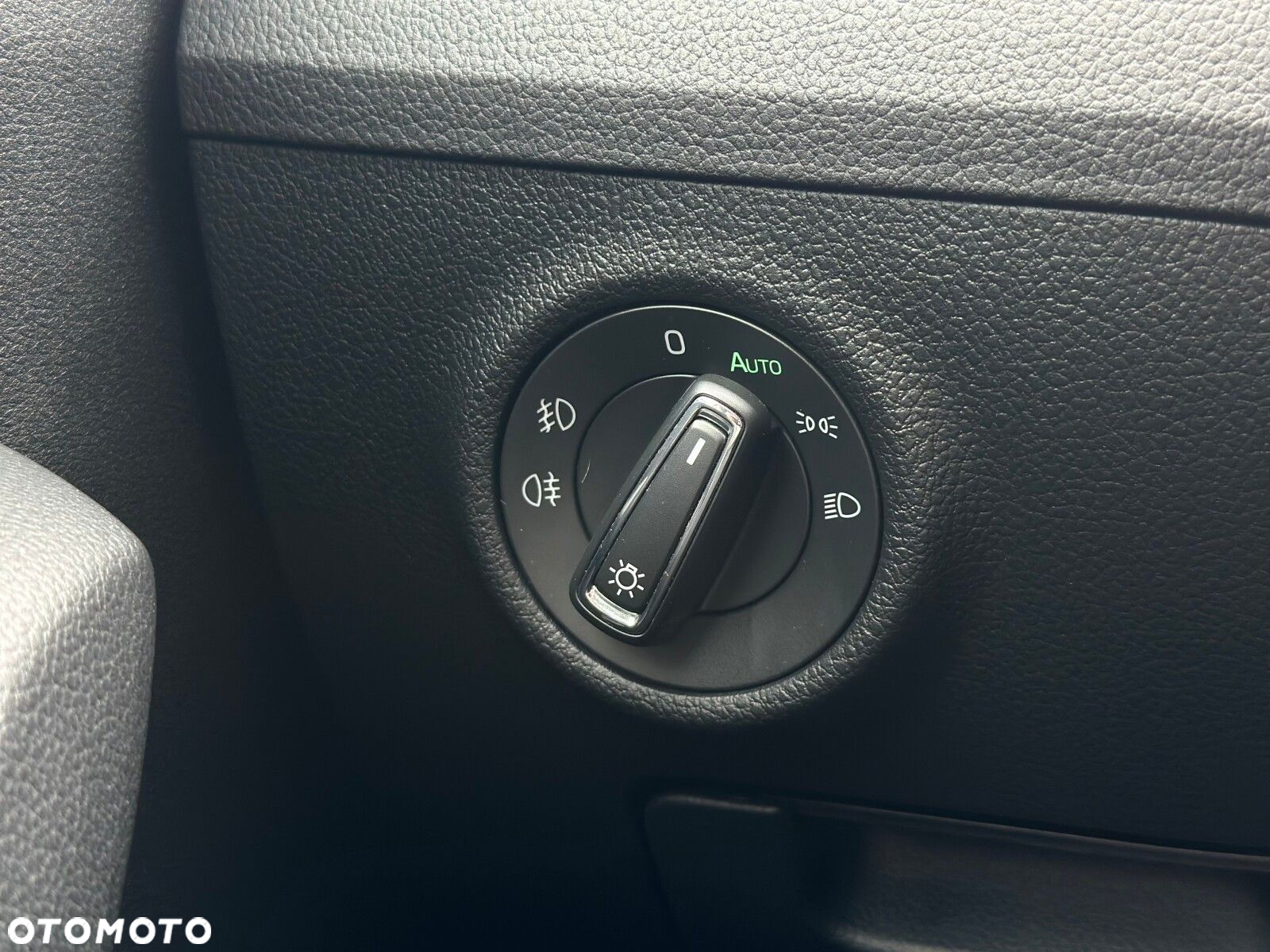 Skoda Superb 1.5 TSI ACT Ambition - 19