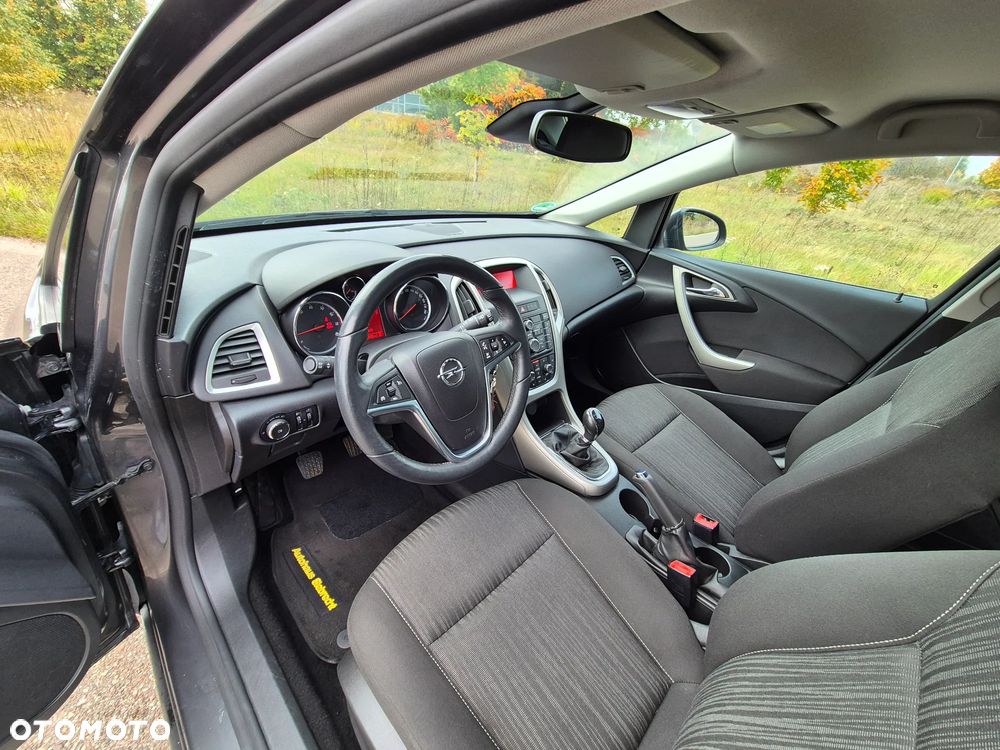 Opel Astra - 28