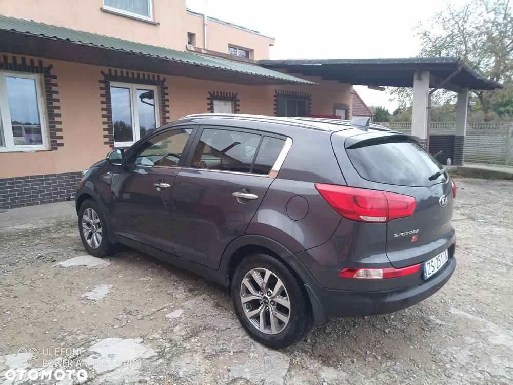 Kia Sportage 2.0 CRDI L AWD - 4