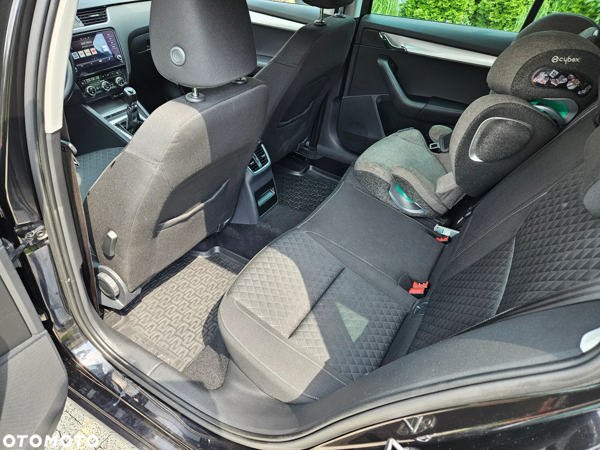 Skoda Octavia Combi 1.6 TDI Drive - 10