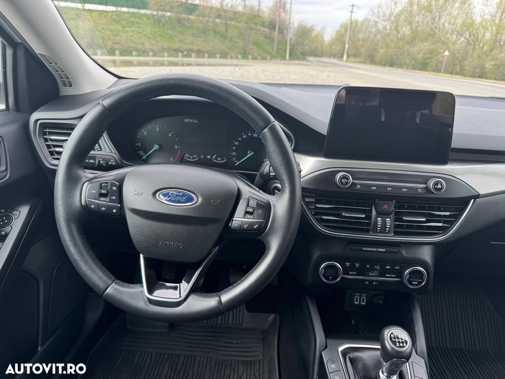Ford Focus 1.5 EcoBlue Titanium - 5
