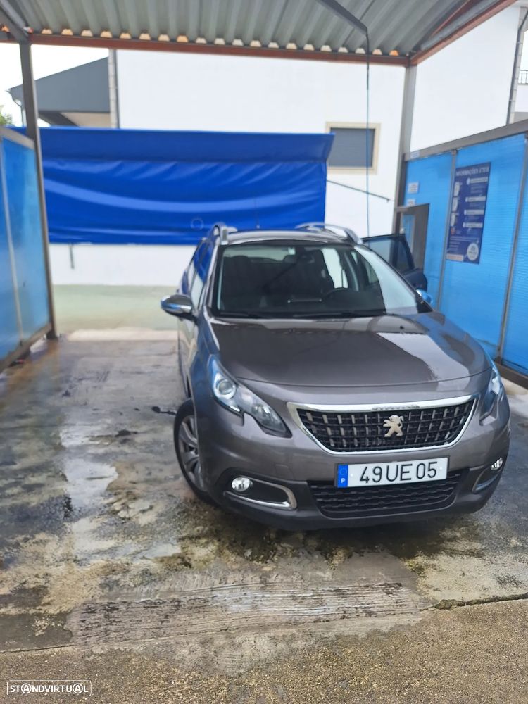 Peugeot 2008 1.6 BlueHDi Style - 1