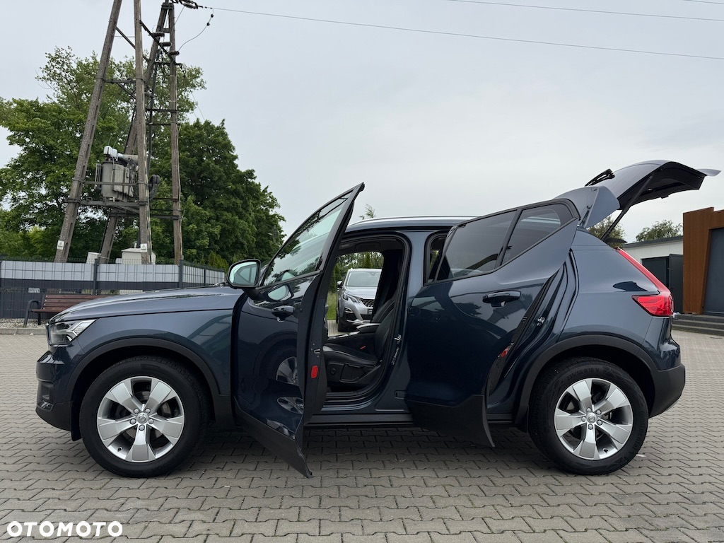 Volvo XC 40 T3 Momentum Pro - 13