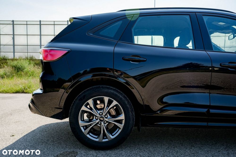 Ford Kuga - 9