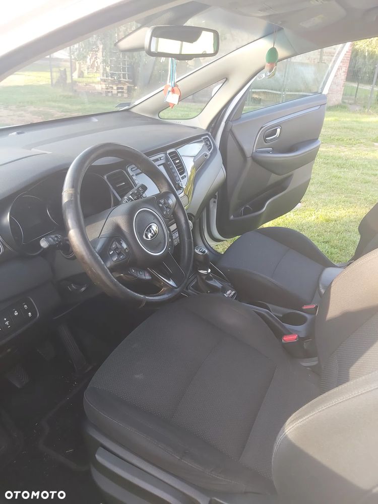 Kia Carens 1.7 CRDi XL - 6
