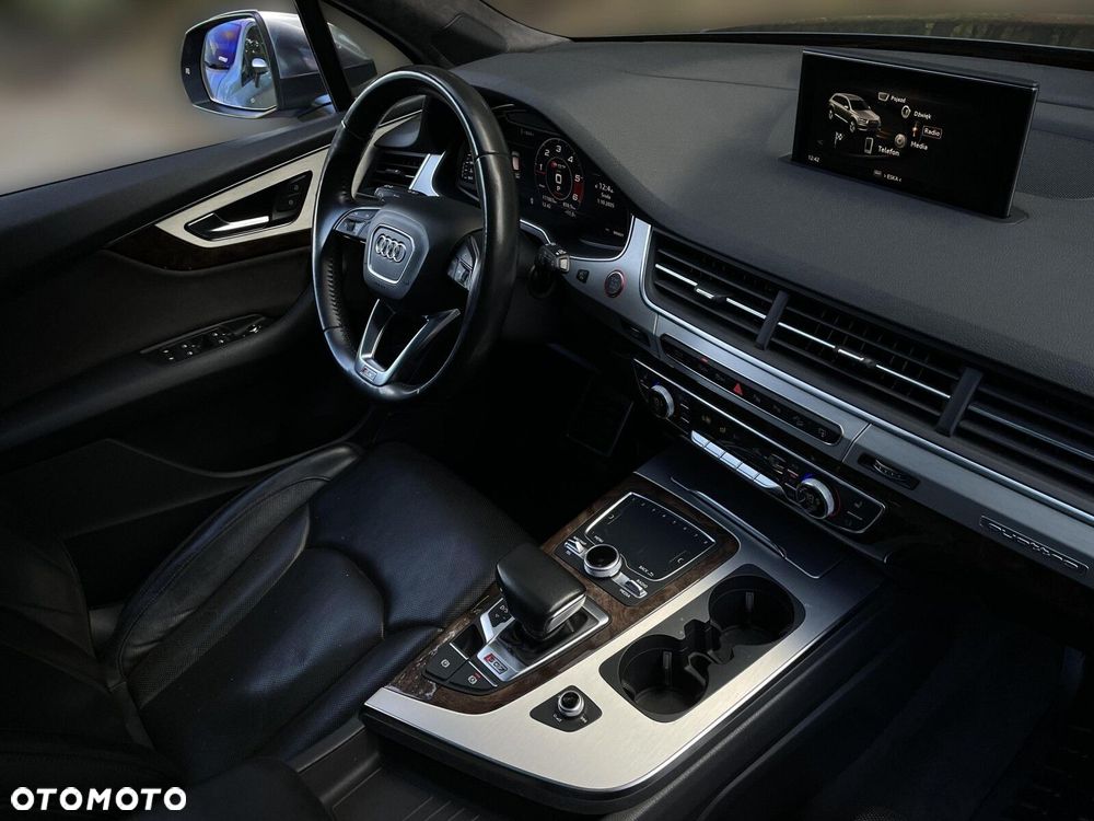 Audi Q7 - 29