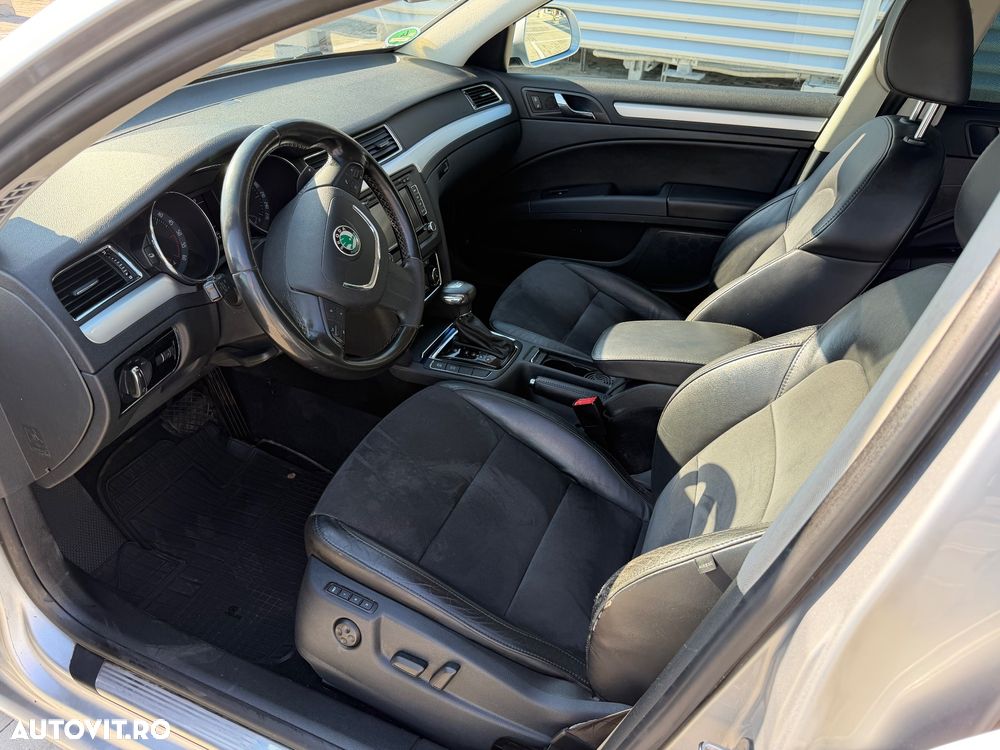Skoda Superb 2.0 TDI Elegance DSG 4x4 - 10