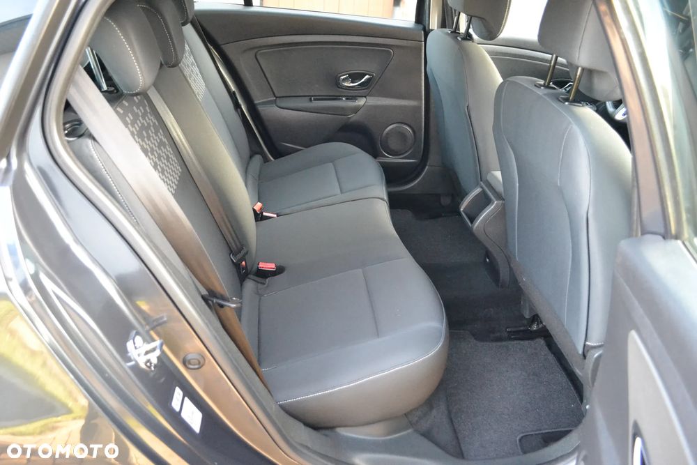 Renault Megane 1.6 16V Color Edition - 24