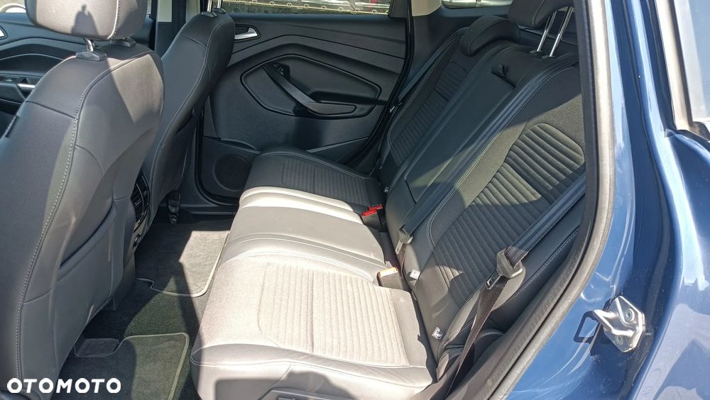 Ford Kuga 2.0 TDCi 2x4 Business Edition - 16