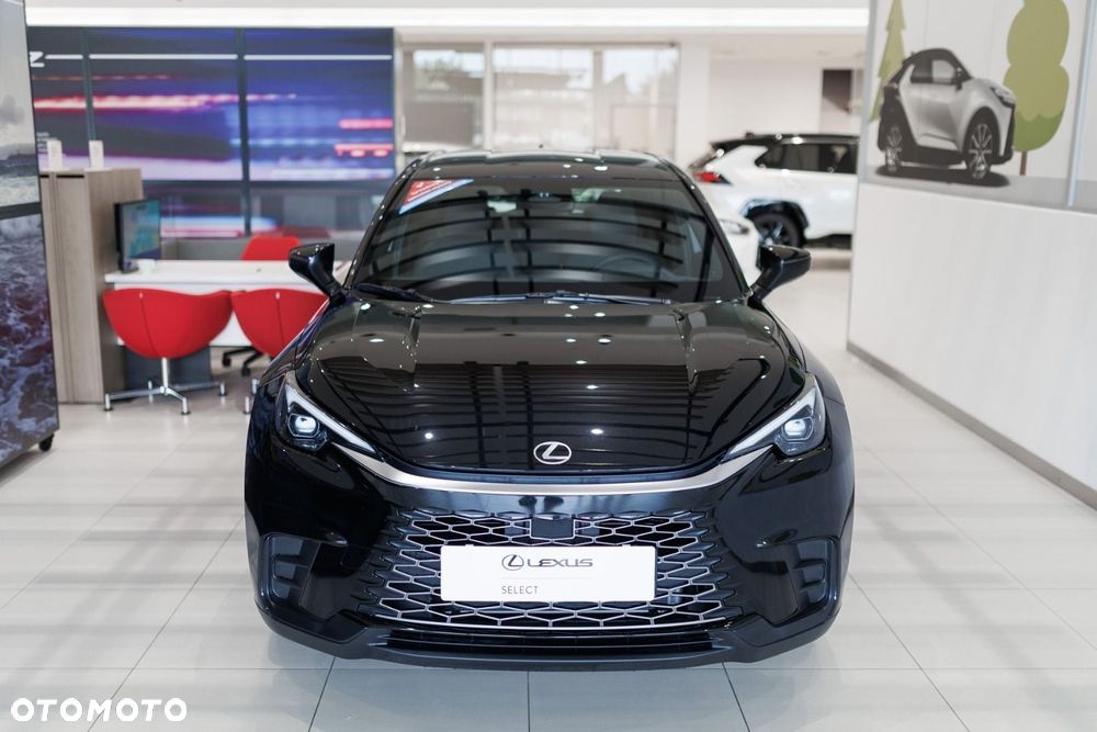 Lexus LBX 1.5 Hybrid - 3