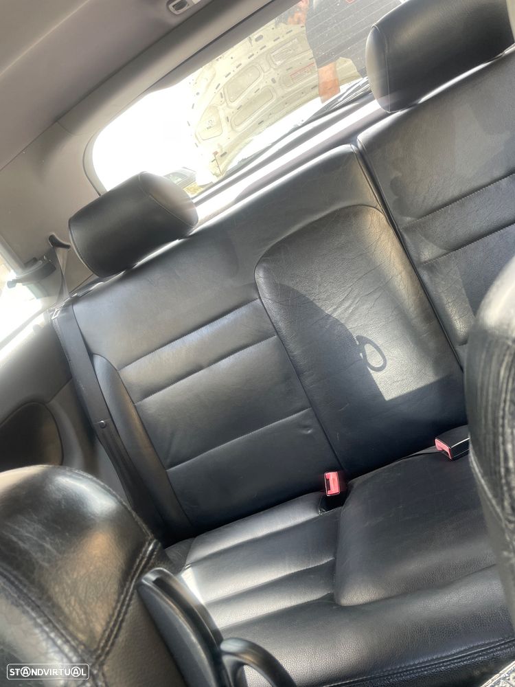 Audi A3 1.8 Sport Turbo - 5