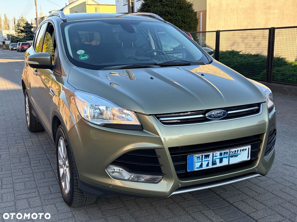 Ford Kuga 2.0 TDCi 2x4 Titanium - 13
