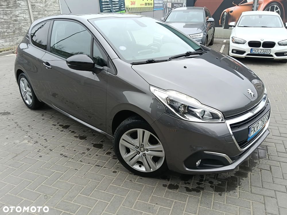 Peugeot 208 82 PureTech Style - 15