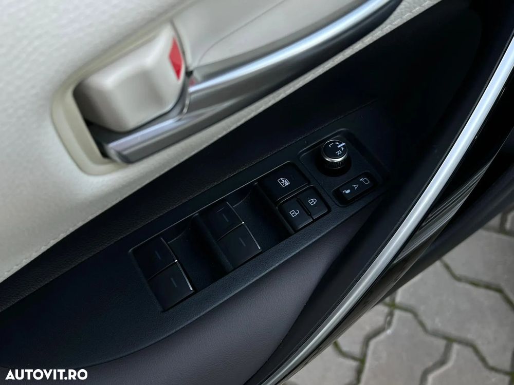 Toyota Corolla 1.8 HSD Exclusive interior Gri - 12