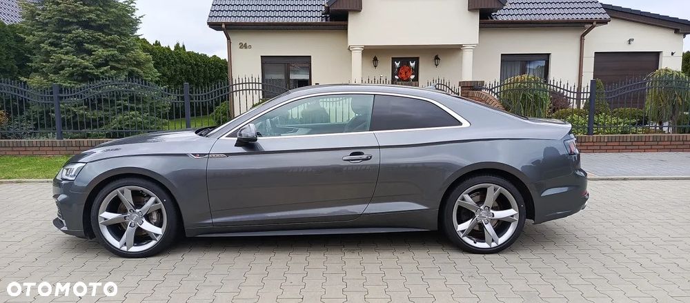 Audi A5 Coupé 40 TDI quattro S tronic S line - 2