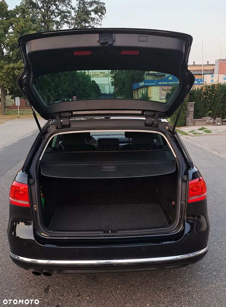 Volkswagen Passat 2.0 TDI Highline DSG - 14